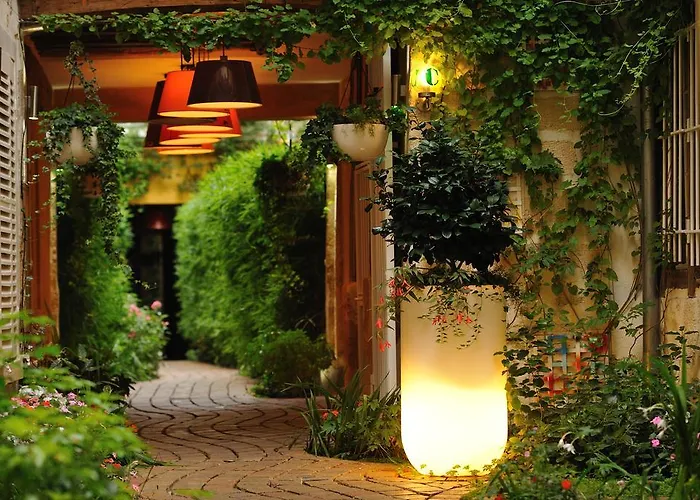 Les Patios Du Marais 1Hotel Pas Cher Paris